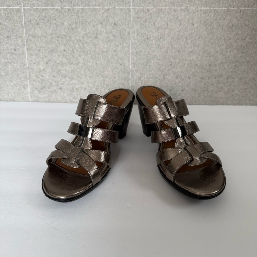 EuroSoft by Sofft Women’s heeled leather slide Sandals size 8.5 Metallic